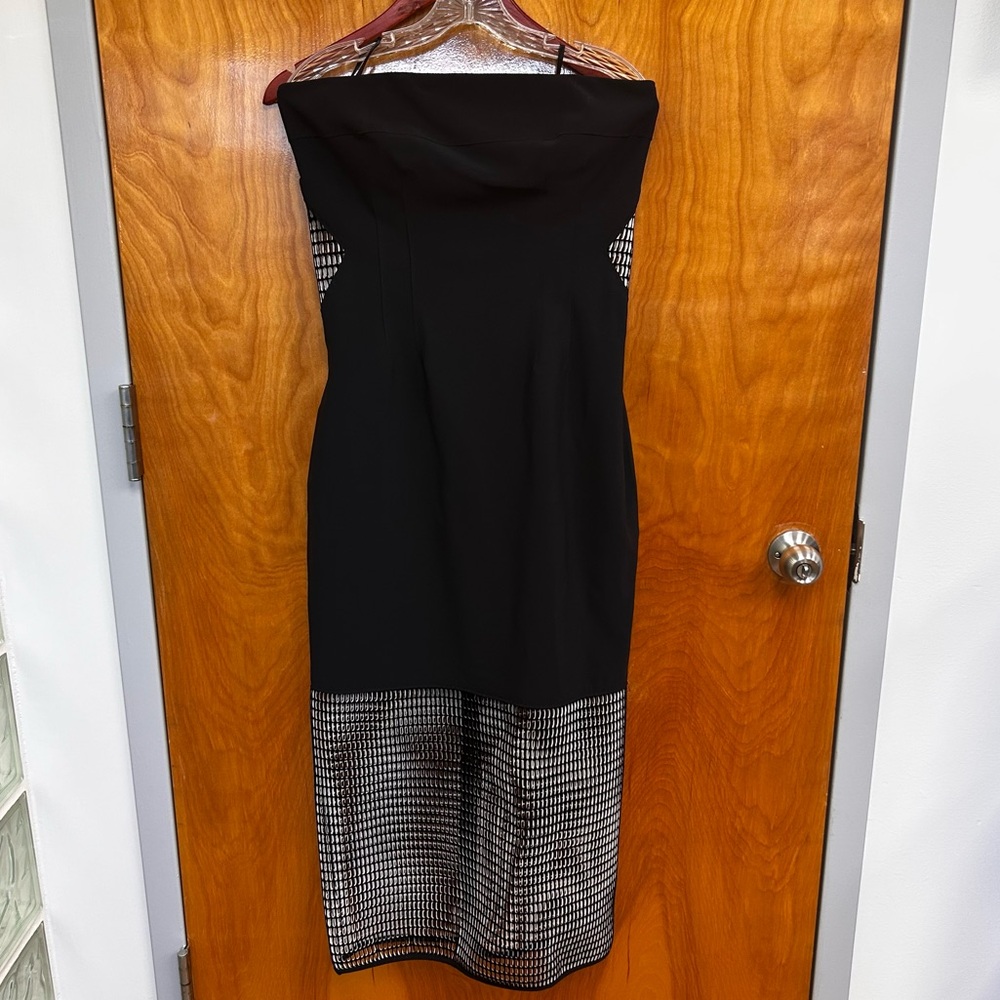 Elie Tahari Strapless Black Dress